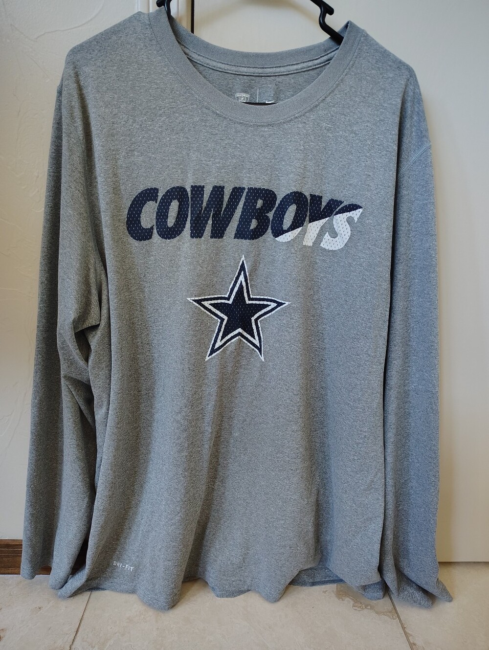 Nike NFL Dallas Cowboys Dri-FIT Gray Long Sleeve Shirt Men's Size XL Licensed
